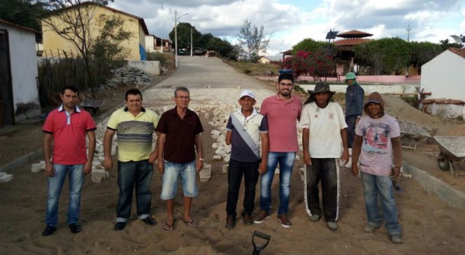 Prefeito Jorge Fernandes visita obras e pavimentações