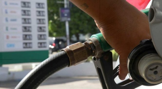 Preço da gasolina: Petrobras anuncia nova redução; confira valor