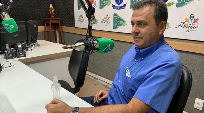 Mariana Almeida e outros 110 prefeitos potiguares repudiam ação de Carlos Eduardo contra Rogério Marinho