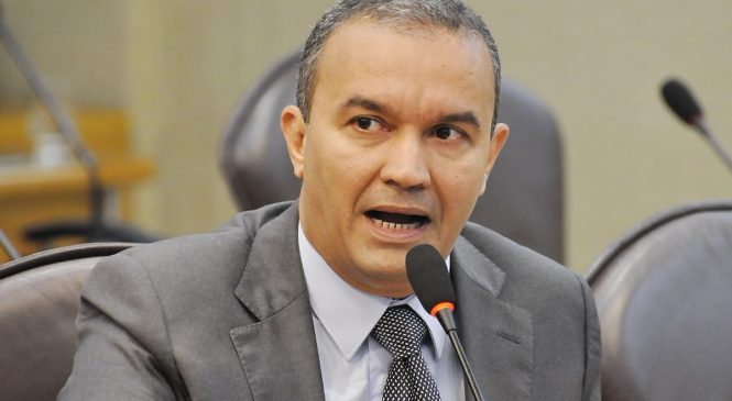 Ex-ministro de Dilma irá depor na CPI da Covid no RN “nem que seja escoltado”, diz deputado