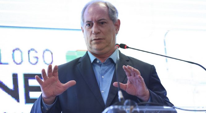 Ciro Gomes volta a dizer que não há “caminho” para apoio a Lula