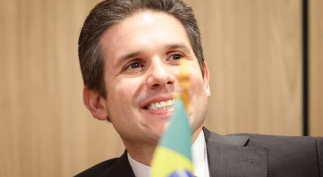 Motta espera construir plenário mais forte e novo ritmo na Câmara