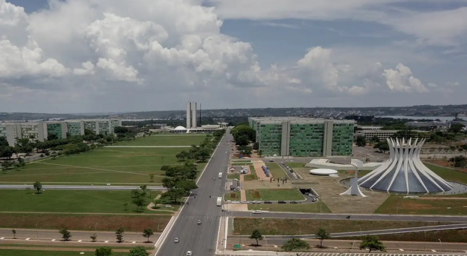 STF: Poder Público não é responsável direto por dívida de terceirizada