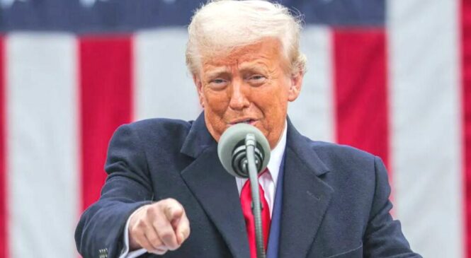Trump anuncia taxas de 125% para China e limita cobranças a outros países em 10%