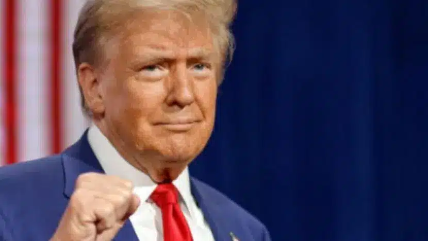 Trump impõe tarifa de 50% a produtos brasileiros e envia carta a Lula com críticas ao tratamento de Bolsonaro