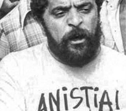 Lula recebe R$ 12,5 mil mensal como anistiado desde 1993.