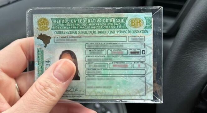 Lula dá aval ao processo que pode levar ao fim da obrigatoriedade da autoescola para obtenção da CNH
