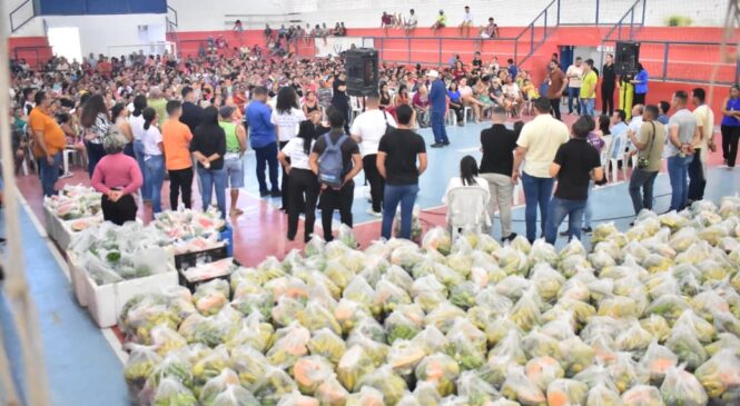 Prefeitura de São Gonçalo faz entrega de 500 kits de hortifrutis do PAA para famílias do Golandim e Novo Amarante