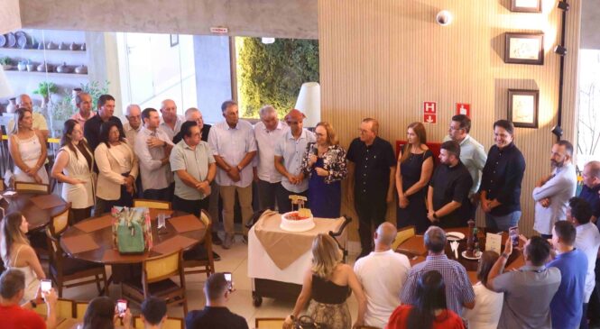 Senadora Zenaide celebra aniversário com mais de 70 prefeitos, deputados e lideranças de todo o RN
