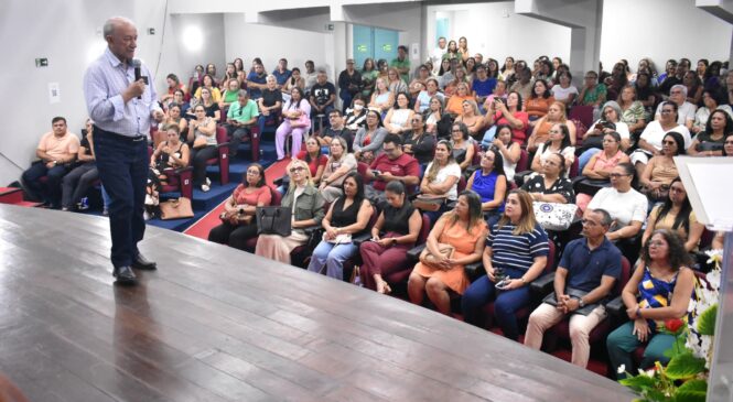 Jornada Pedagógica de São Gonçalo do Amarante reúne professores e coordenadores com debate sobre educação digital
