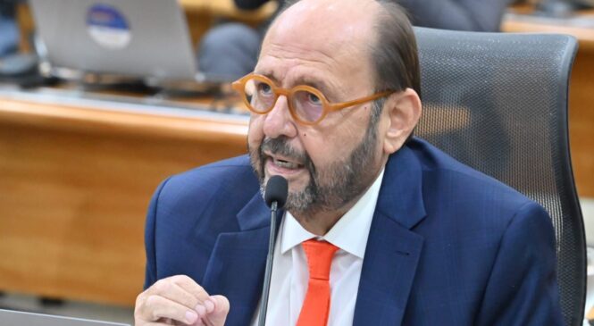 Gustavo Carvalho apresenta PEC para proteger servidores em empréstimos consignados após atraso de repasses no RN