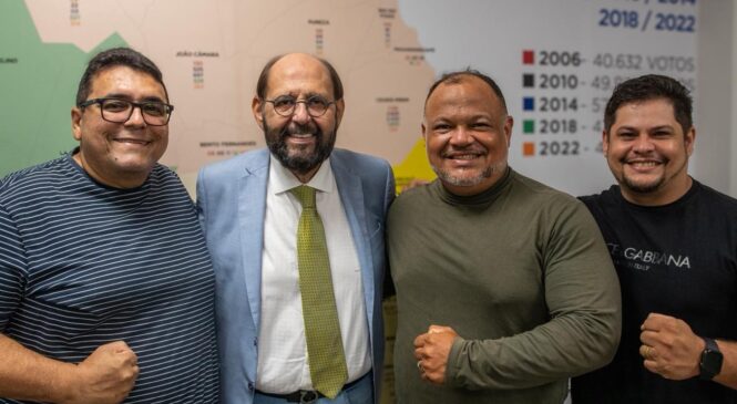 Gustavo Carvalho fortalece bases municipais e consolida novos apoios em semana de agendas no gabinete