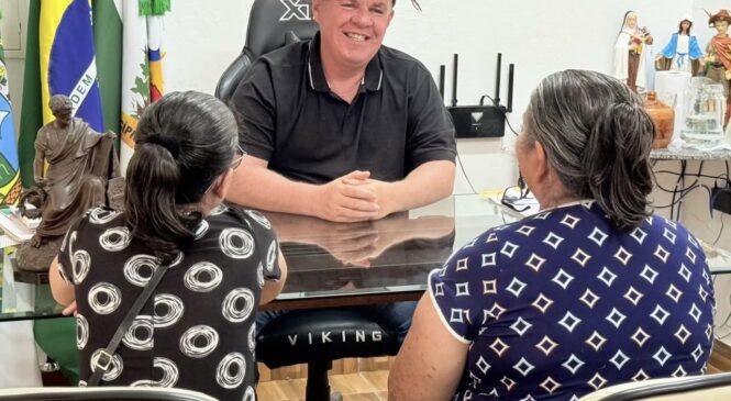 Confusao em prefeitura do Alto Oeste chama atenção da população.