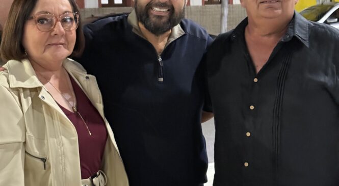 Deputado Gustavo Carvalho participa da tradicional Festa do Divino Espírito Santo em Paraú