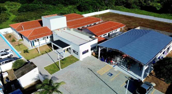 Escola Maurício Fernandes é a primeira das cinco unidades em construção a ser inaugurada em São Gonçalo