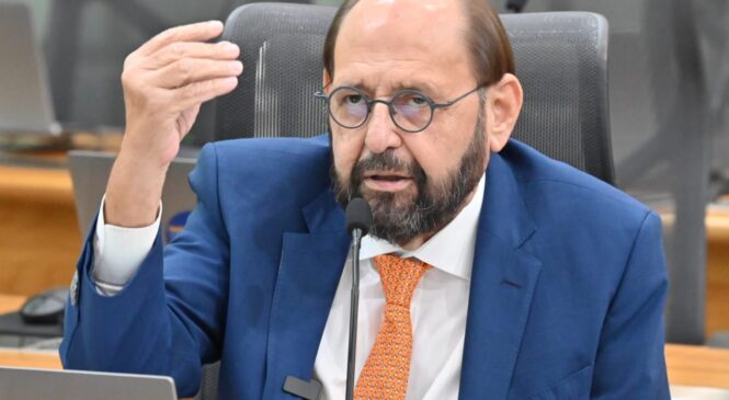 Gustavo Carvalho relembra cronologia da crise dos consignados e cobra solução definitiva para servidores do RN