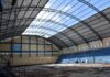 Reforma do ginásio do Centro de São Gonçalo entra na fase de instalação de nova cobertura