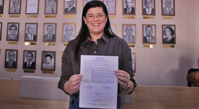 Prefeita Marianna Almeida assina ordem de serviço para ampliação do CMEI Vera Lúcia