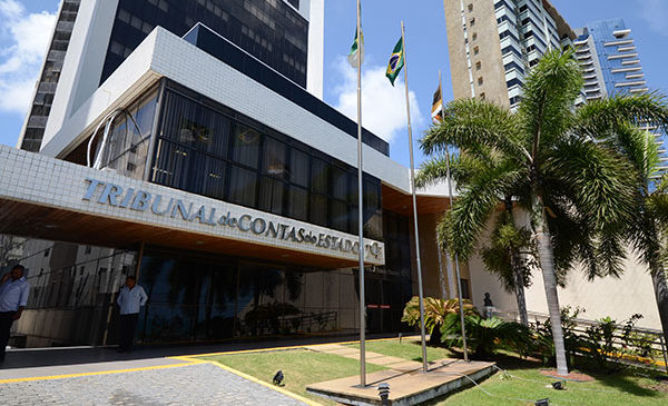 Técnicos do TCE sugerem suspensão de concurso da Assembleia Legislativa