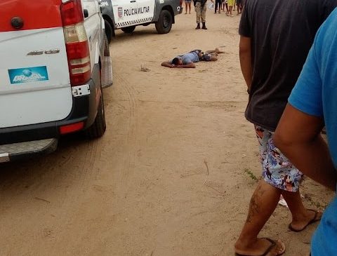 Homicídio na manhã desta quinta-feira (11), na Cohab por trás do antigo forró do Zé Pedro