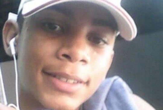 Crime de Homicídio na cidade de Caraúbas, Jovem é morto a tiros no Bairro Leandro Bezerra