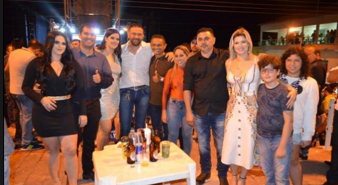 Jório e Nicó Junior na festa de emancipação política de Rafael Fernandes