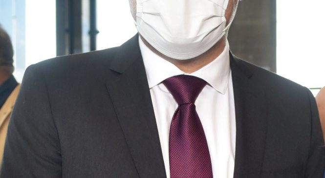 Lawrence Amorim se credencia à presidência da Fecam
