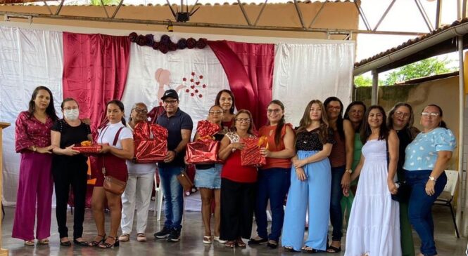 Educação promove café da manhã em homenagem às mães em Água Nova