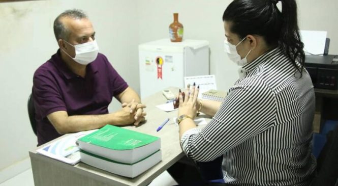 Prefeita Mariana Almeida recebe visitas do ministro Rogério  Marinho