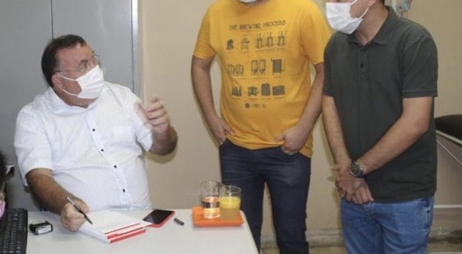 Dr. Bernardo consolida seu nome e vários apoios na região oeste