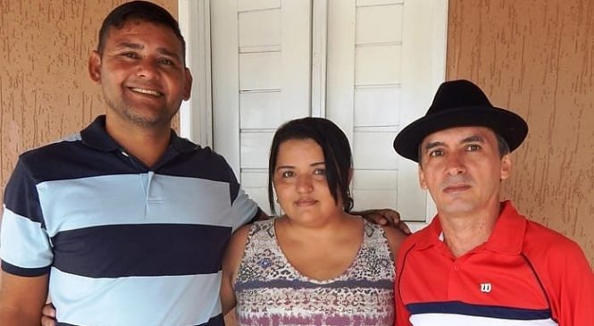 Os buracos no Bairro São Vicente de Paula ganham destaques na Festa dos Destaques