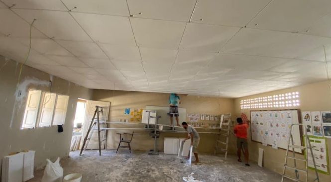 Prefeitura de Água nova inicia obras de reforma e climatização da escola municipal Manoel Raimundo
