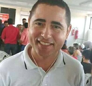 Justiça notifica Prefeito de Pau dos Ferros para responder Ação Judicial impetrada pelo Prof. Valderi Idalino em que pede a anulação do uso do dinheiro público para a construção do Santuário Religioso “Serrote do Jatobá”
