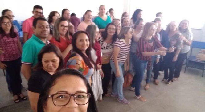 Profissionais da educação de Campo Grande/RN, participam do I encontro formativo do currículo do RN