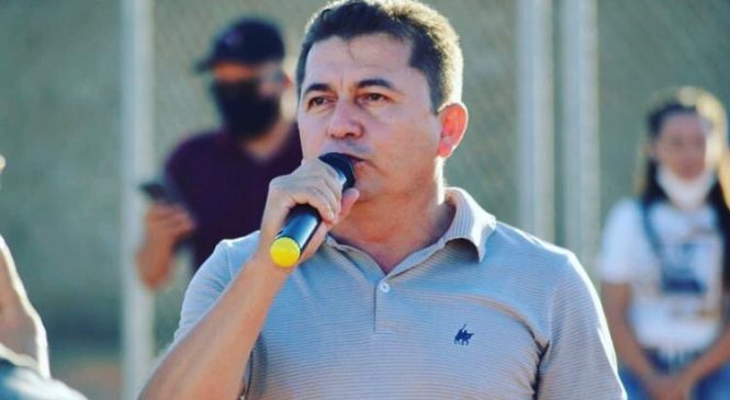 Prefeito Ronaldo Souza abre oficialmente o campeonato municipal de futebol em Agua Nova