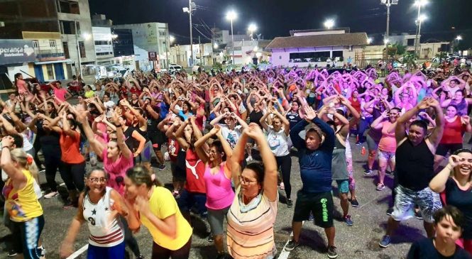 Prefeitura de Apodí, por meio da Secretaria da Mulher e da Igualdade Racial, em parceria com as Secretarias de Saúde e Assistência Social, realizam a aula do projeto “Agita Apodi”