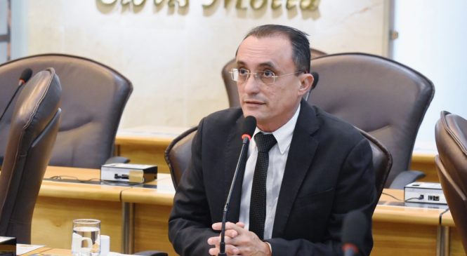 Covid-19: Souza solicita ao Detran funcionamento das autoescolas