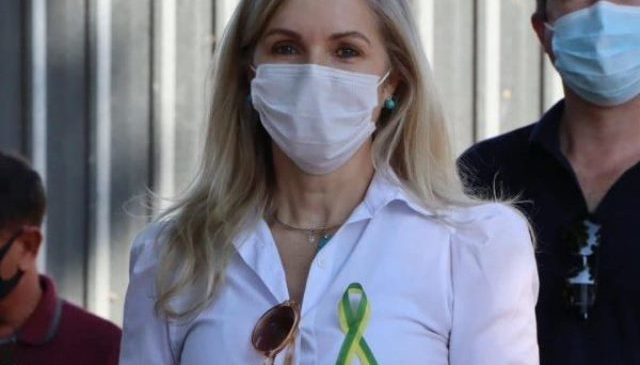 Se a Moda Pega: Vereadora é cassada por comemorar aniversário na pandemia