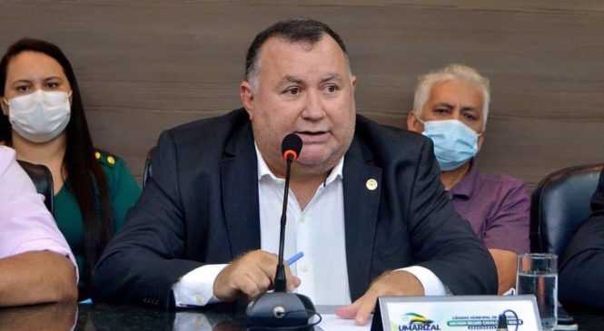 Dr. Bernardo realiza audiência pública em Umarizal
