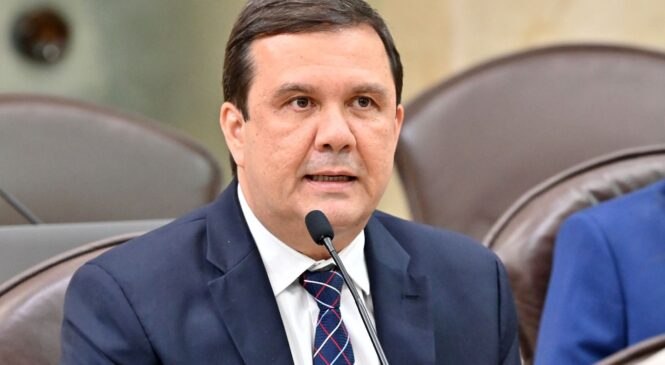 Galeno Torquato cobra recuperação da RN 177 entre São Miguel e Pau dos Ferros