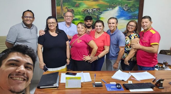 PT e PC do B se reuniram ontem para dialogar sobre as eleições 2024.