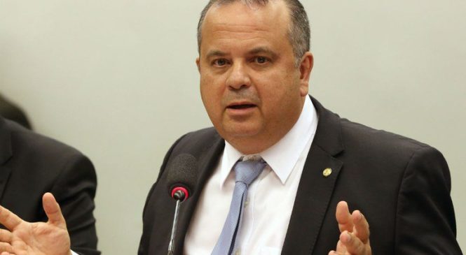 Relator da reforma trabalhista, Rogério Marinho (PSDB-RN) é investigado por relação com terceirizada fraudadora