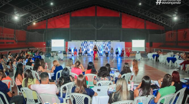 Seminário Pedagógico marca o início do ano letivo na rede municipal de ensino no Encanto