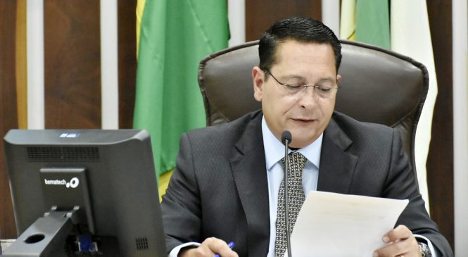 Assembleia Legislativa homenageia memória do ex-deputado Álvaro Motta