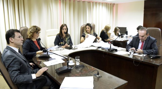 Comissão de Constituição e Justiça da AL aprova criação de cargos de agentes penitenciários no RN