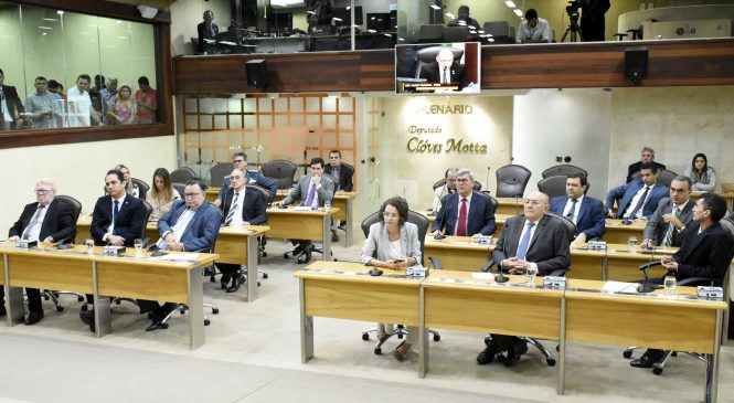 Deputados aprovam por unanimidade projeto que reestrutura carreira dos policiais no RN