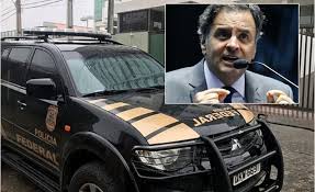 Polícia Federal cumpre mandados de busca e apreensão em imóveis do senador Aécio Neves