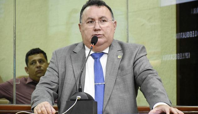 Deputado Bernardo recebe autorização do TRE/RN para trocar de partido