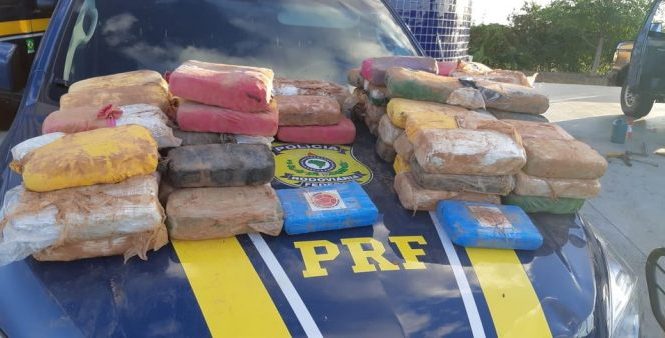 PRF APREENDE MAIS DE 40 KG DE DROGAS EM FUNDO FALSO DE CAMINHÃO NO RN