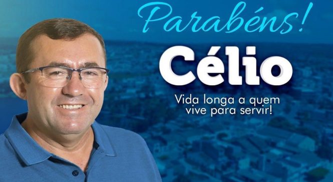 Aniversariante do dia e o prefeito de São Miguel Celio de Elizeu